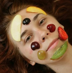 Ягоды и фрукты - для красоты кожи лица