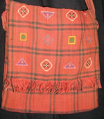 Красивая плетёная (тканая) сумка 